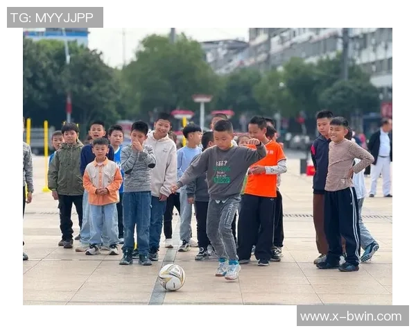小学足球动作教学视频全攻略助力孩子们快乐成长与技能提升 小学足球动作教学视频全攻略助力孩子们快乐成长与技能提升